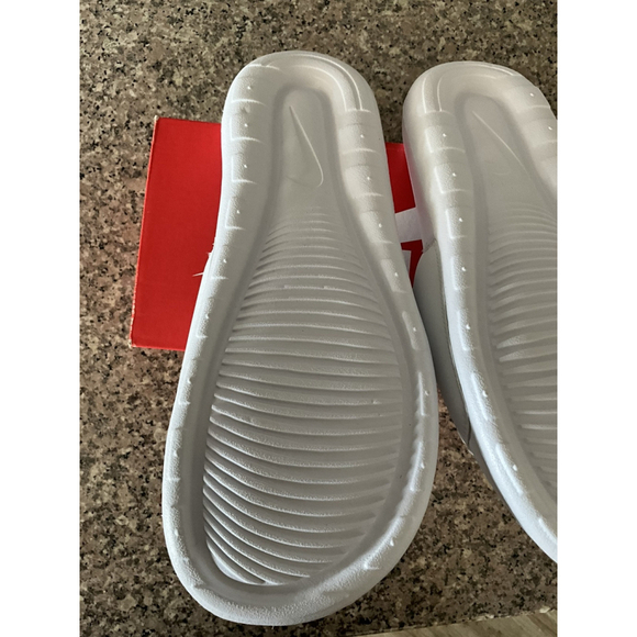 Nike Victori One Slide Sandals WHITE BLACK‎ SWOOSH CN9675-100 SZ:14 - Picture 5 of 9